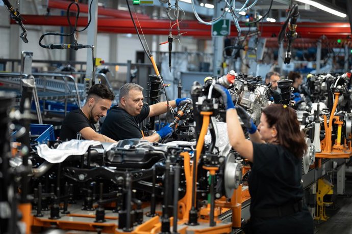 Archivo - Cadena producció de la fàbrica de Seat a Martorell