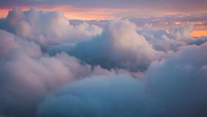 Menos nubes amplifica el efecto invernadero
