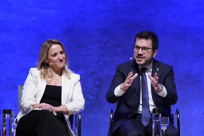 L'expresident de la Generalitat Pere Aragonès i l'exconsellera Natàlia Mas 