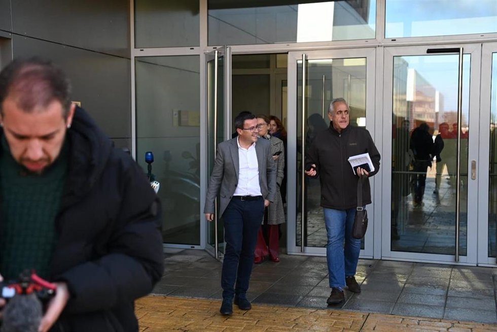 Archivo - El presidente de la Diputación de Badajoz, Miguel Ángel Gallardo, a su salida de los Juzgados de Badajoz tras declarar ante la jueza