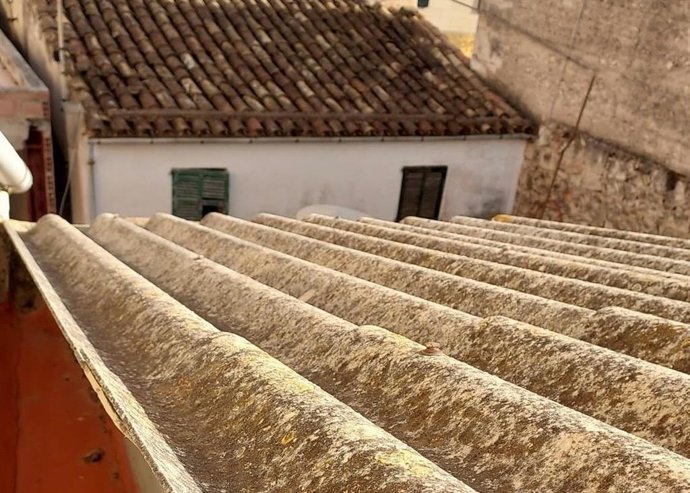 Un proyecto pionero con imágenes satelitales servirá para identificar y retirar amianto antes de 2028.