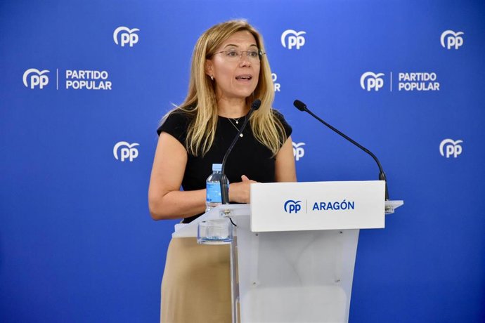 Ana Alós, secretario general del PP aragonés.
