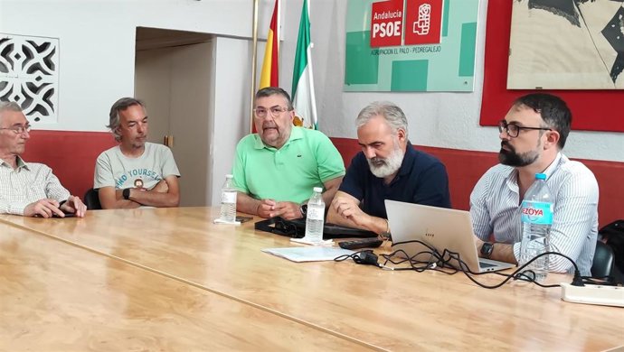 El secretario coordinador del Área de Universidad, Innovación y Sostenibilidad del PSOE de Málaga, José Damián Ruiz Sinoga.
