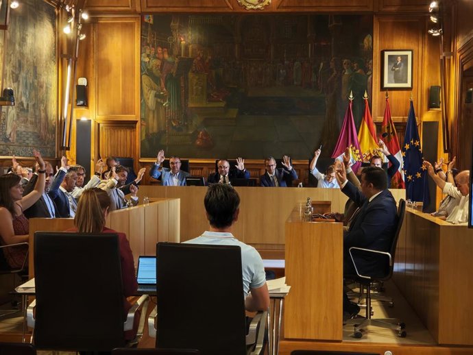 Imagen del pleno de la Diputación de León celebrado este viernes.