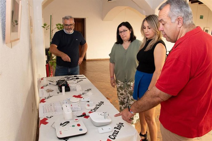 Reunión de responsables de teleasistencia de la Diputación de Cáceres para dar a conocer los avances del servicio