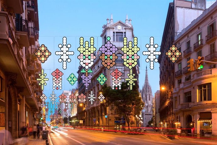 Imagen virtual de las luces de Navidad que el Ayuntamiento colocará en la Via Laietana de Barcelona.