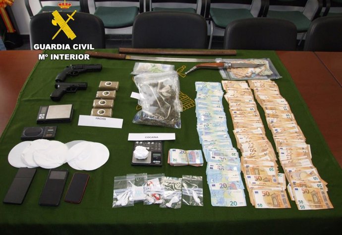 Efectos intervenidos en el marco de la 'Operación Mittens'.