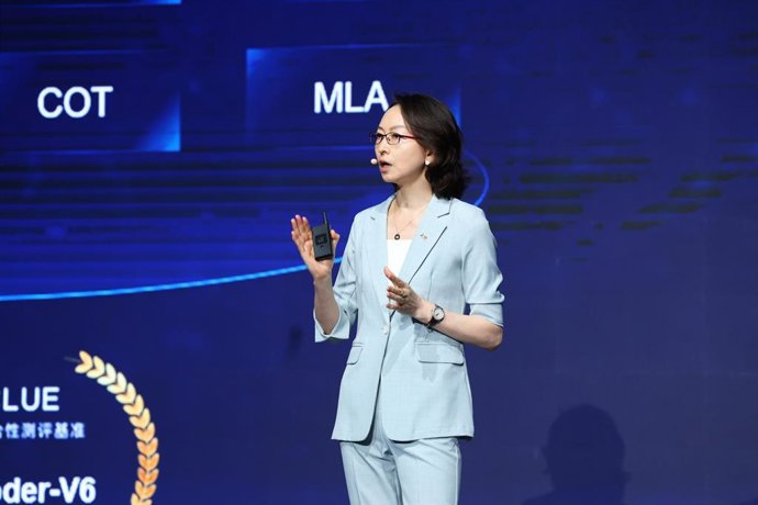 Cui Li delivered a keynote speech at "The Techco Transformation: Pioneering the Next Era of Innovation" session