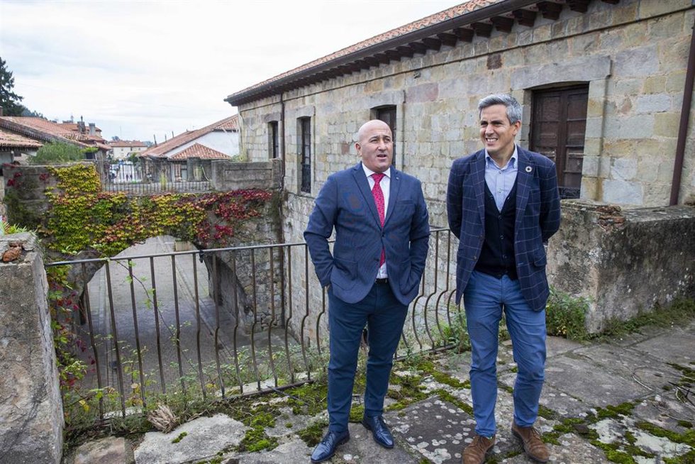Archivo - Imagen de archivo de Agustín Molleda y Pablo Zuloaga