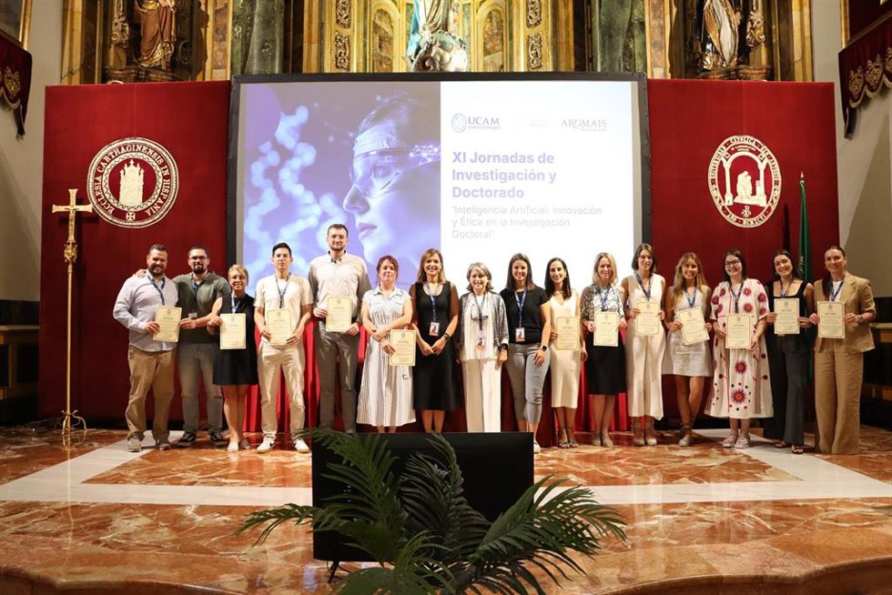 Celebración de las XI Jornadas de Investigación y Doctorado, bajo el título 'Inteligencia Artificial: Innovación y Ética en la Investigación Doctoral', patrocinado por Fundación Ingenio y Aromais