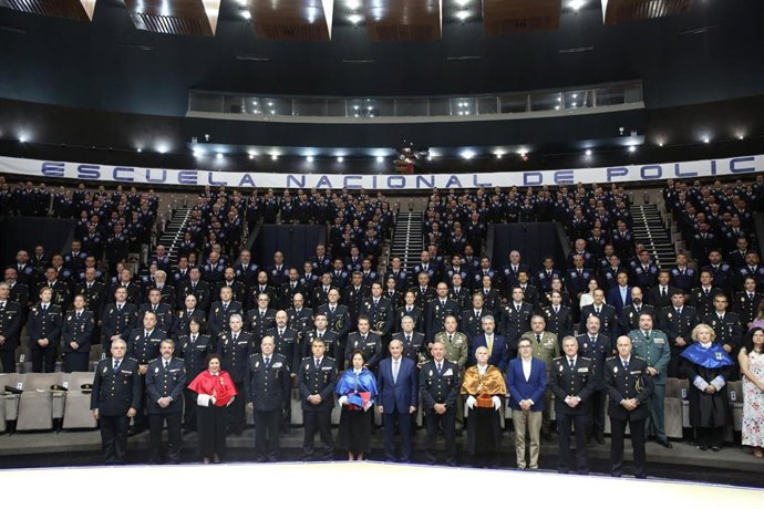 El director de la Policía, Francisco Pardo, clausura la primera edición del máster universitario en seguridad