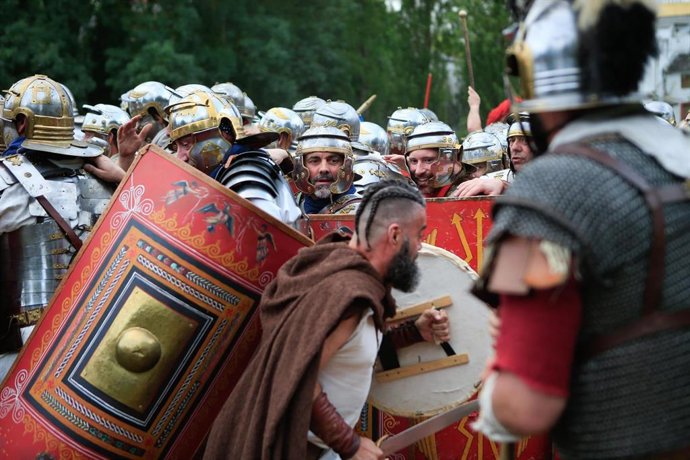 Inicio de los festejos de Arde Lucus 2025