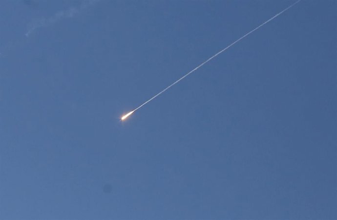 Un misil iraní en los cielos israelíes (Archivo)