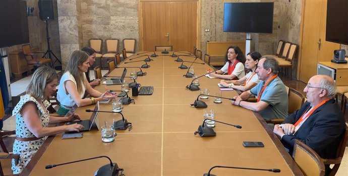 Aagesen prepara una línea de acción estratégica para abordar la desinformación climática.