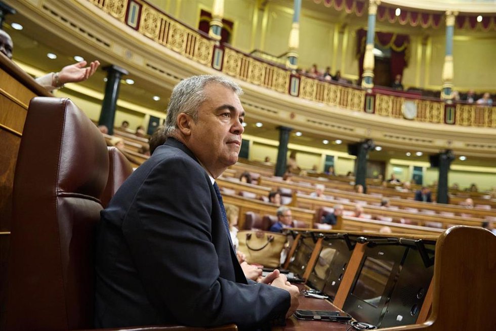 El ex secretario de Organización del PSOE Santos Cerdán durante una sesión plenaria en el Congreso de los Diputados.