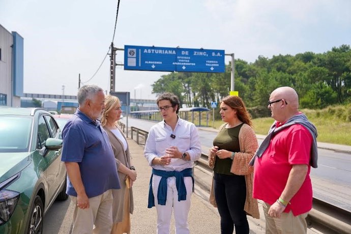José María Figaredo, en el centro