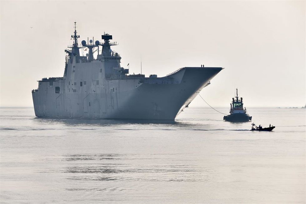 La fragata Blas de Lezo llega al Puerto de Ceuta, a 21 de junio de 2025, en Ceuta (España). 