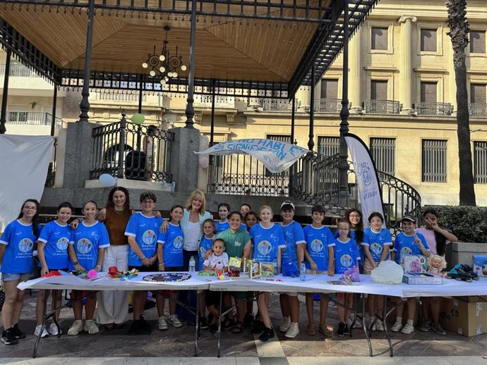 Foto de grupo del Consejo Municipal de Infancia de Huelva