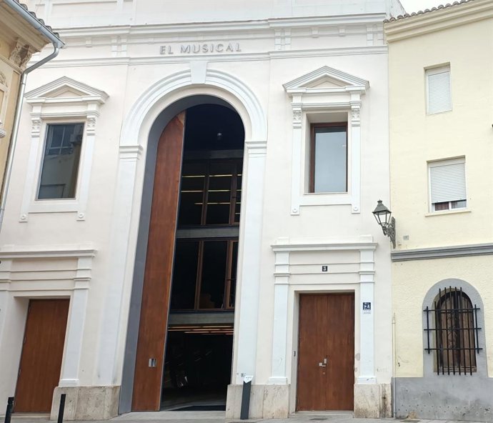 Archivo - Imagen de la fachada del teatro El Musical (TEM) de València en una imagen de archivo