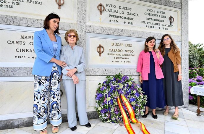 Casado Soto ya descansa en el Panteón de Ilustres de Ciriego