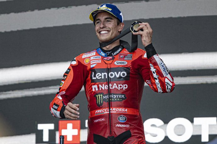 MARQUEZ Marc (spa), Ducati Lenovo Team, Ducati Desmosedici GP25, podium, portrait during the 2025 MotoGP GoPro Grand Prix of Aragon at MotorLand Circuit from June 06 to 08, 2025, in Aragon, Spain - Photo Studio Milagro / DPPI