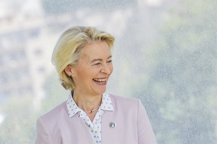 Roma, Itália: A primeira-ministra italiana Giorgia Meloni se reúne com a presidente da Comissão Europeia, Ursula von der Leyen, em Roma, como parte da cúpula "O Plano Mattei para a África e o Portal Global" na Villa Doria Pamphilj Na foto: Ursula Von Der 