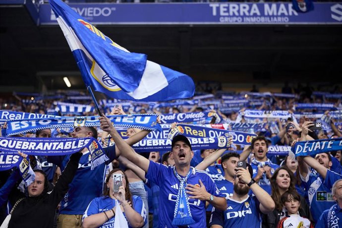 Aficionados del Real Oviedo