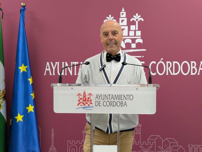 Archivo - El portavoz del PSOE en el Ayuntamiento de Córdoba, Antonio Hurtado, en una imagen de archivo.
