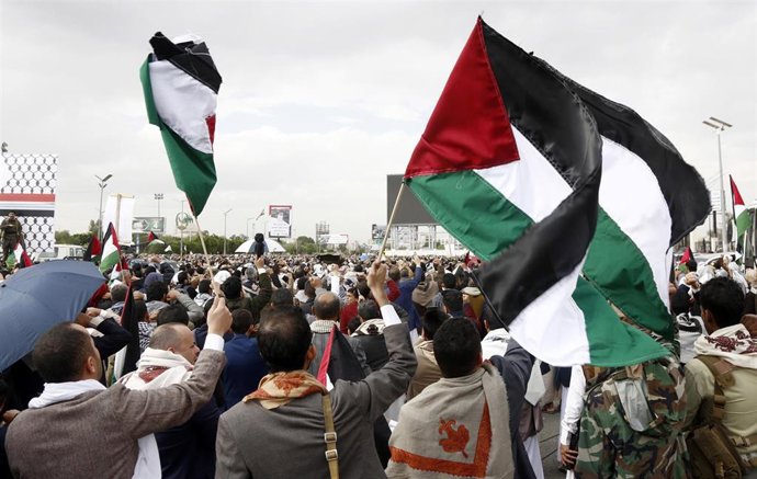 Archivo - Manifestación en Saná a favor de Palestina 