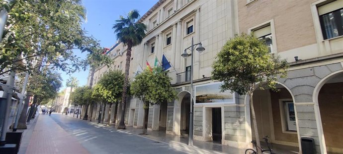 Imagen de la fachada de la Diputación.