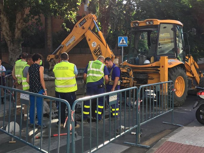 Archivo - Operarios de Emasa.