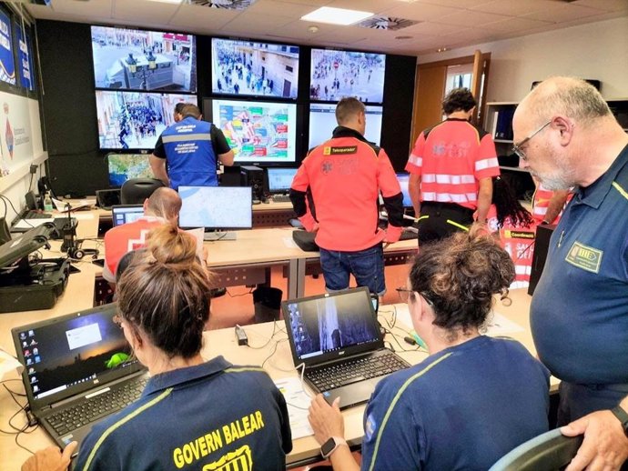 Dispositivo de seguridad, emergencias y atención sanitaria en las fiestas de Sant Joan en Ciutadella