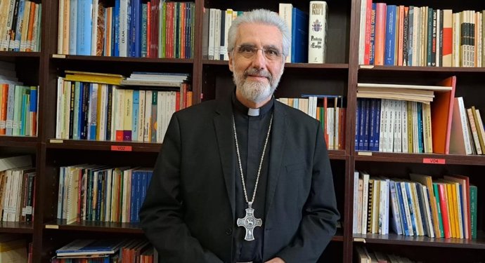 Luis Marín, subsecretario del Sínodo de los Obispos.