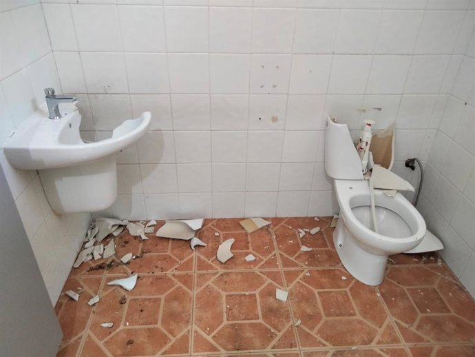 Aseos del Parque de la Fiesta del Árbol en Albacete sufren actos vandálicos