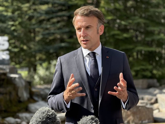 16 June 2025, Canada, Kananaskis: France's President Emmanuel Macron, speaks to the press during the G7 Leaders' Summit in Kananaskis. Photo: Ansgar Haase/dpa
