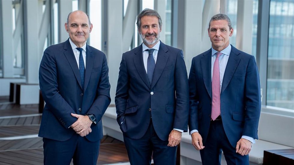 Izquierda a derecha: Francisco Uría, Juanjo Cano y Francisco Pérez Bermejo.