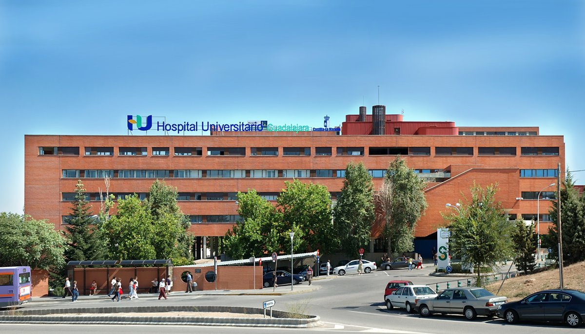 Una salida de vía en Cifuentes se salda con seis heridos, dos de ellos menores, trasladados todos al hospital