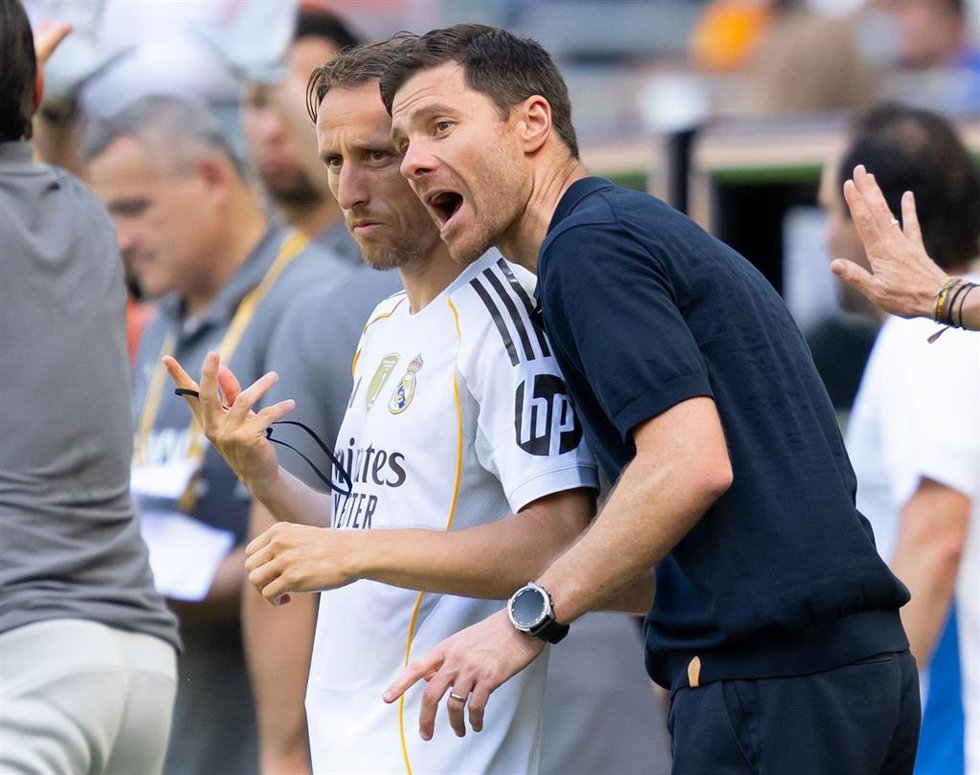 Xabi Alonso, Luka Modric