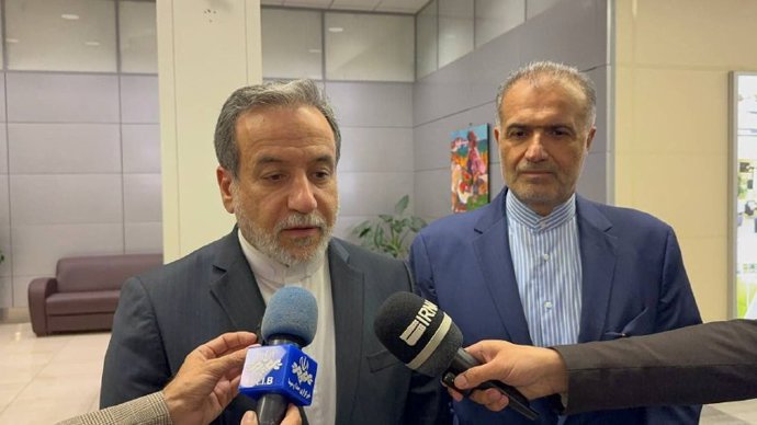 El ministro de exteriores iraní, Abbas Araqchi, en Moscú en la víspera de su reunión con las autoridades rusas