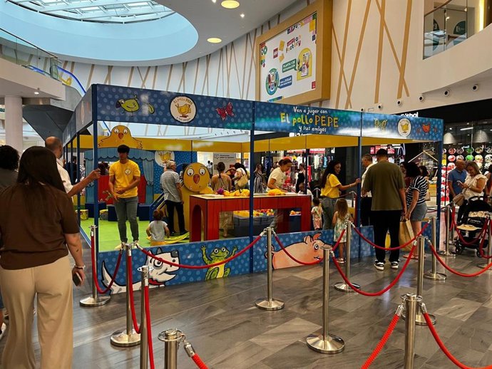 Espacio dedicado al Pollo Pepe en el centro comertial RÍO Shopping.