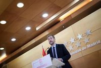 La Comunidad insiste en que la situación del Gobierno es "totalmente insostenible": "Está acorralado por la corrupción"