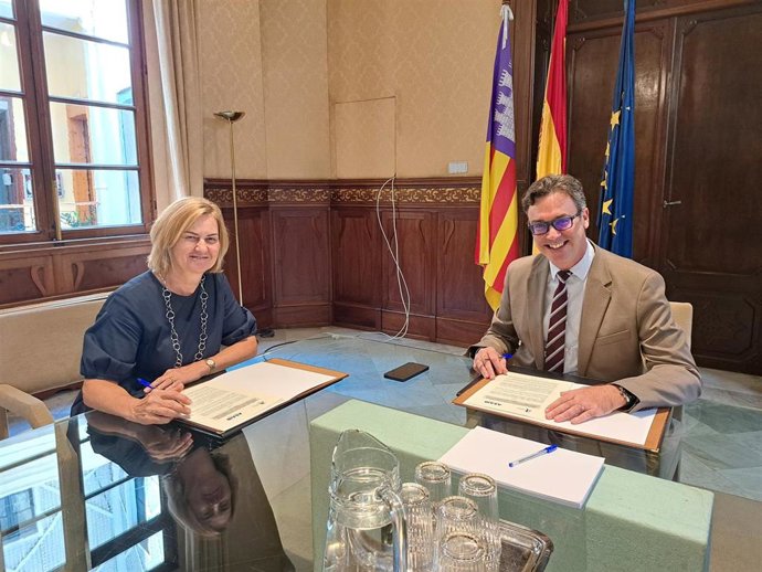 La declaración de transmisión de inmuebles permitirá cambiar el titular del suministro de agua.