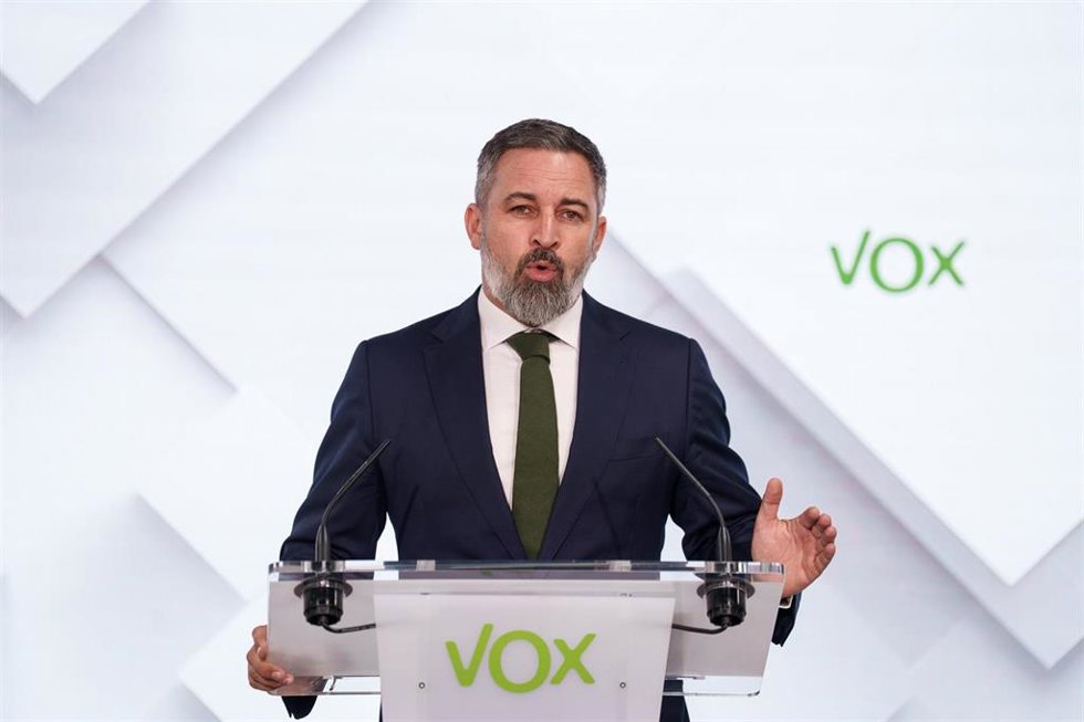 El presidente de Vox, Santiago Abascal, durante una rueda de prensa, en la sede del partido, a 23 de junio de 2025, en Madrid (España).