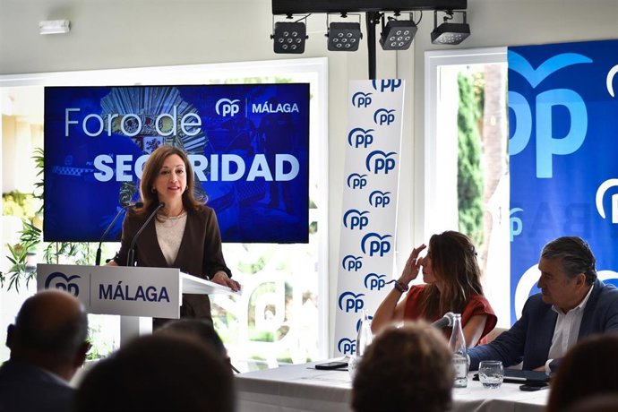 La presidenta del Partido Popular de Málaga, Patricia Navarro, durante del Foro de Seguridad que ha organizado la formación en Mijas