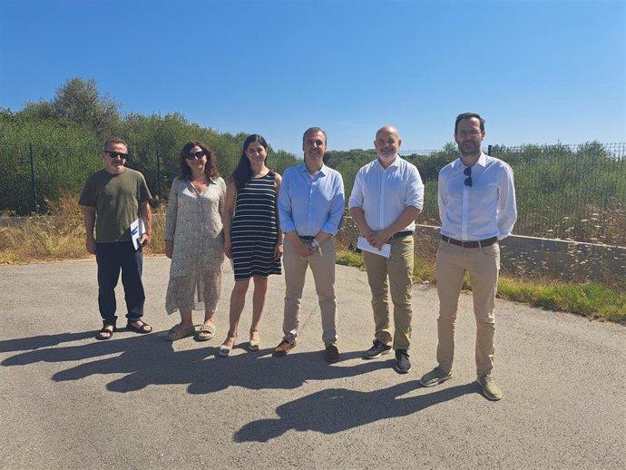 El conseller de Educación y Universidades, Antoni Vera, presenta el proyecto