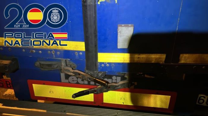 Parte trasera del camión en el que robaron los catalizadores los dos detenidos en Salamanca.