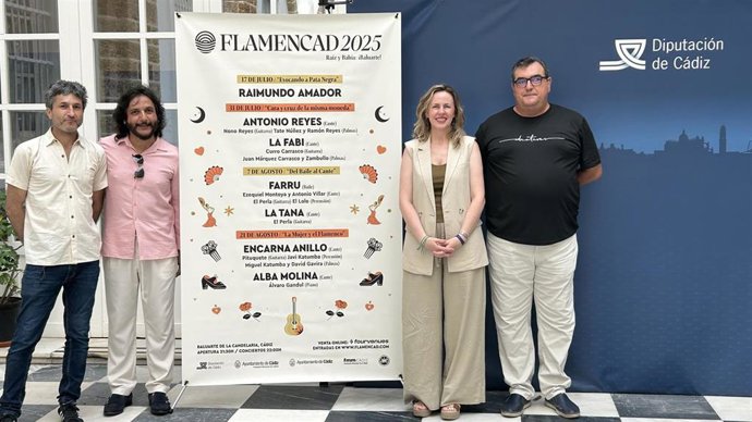 La responsable de Cultura en la Diputación de Cádiz, Vanesa Beltrán, el codirector de Flamencad, Curro Velázquez-Gaztelu, y el artista Antonio Reyes, presentan este ciclo flamenco