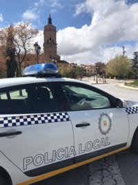 Rescatado con síntomas de golpe de calor un niño de dos años encerrado en un coche en Guadix (Granada)