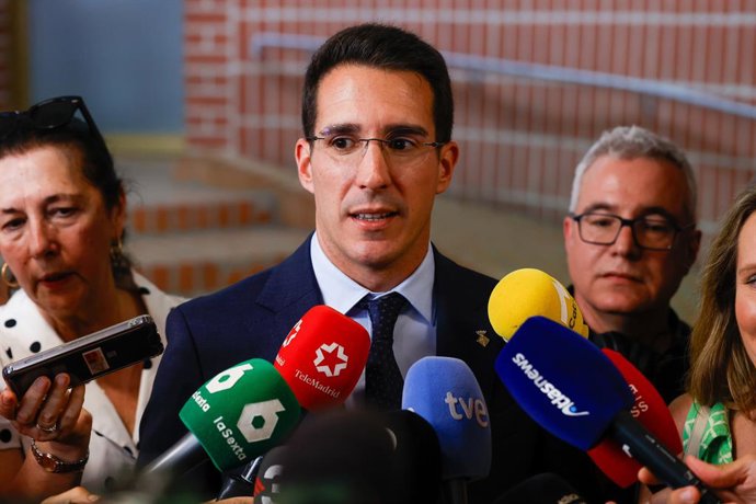 L'alcalde de Badia del Vallès (Barcelona), Josep Martínez Valencia