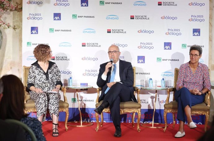 Airbus recibe el Prix Dialogo 2025.
